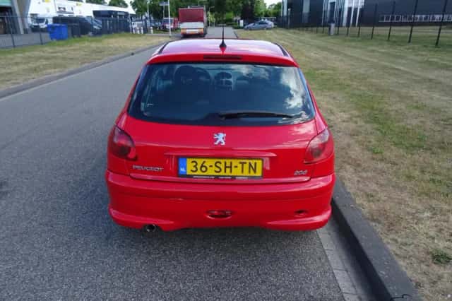 Peugeot 206 (2006) thumbnail 4