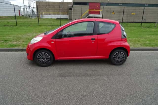 Citroën C1 (2009) thumbnail 2