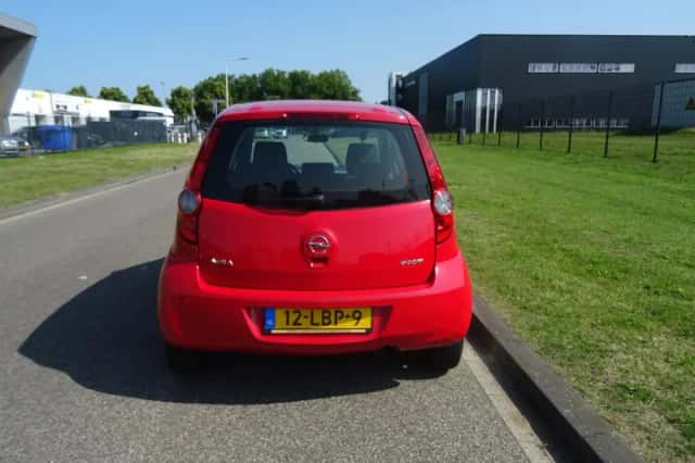 Opel Agila (2010) thumbnail 4