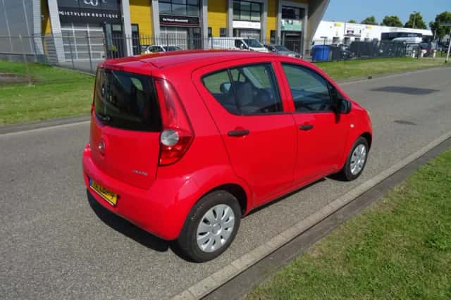 Opel Agila (2010) thumbnail 5