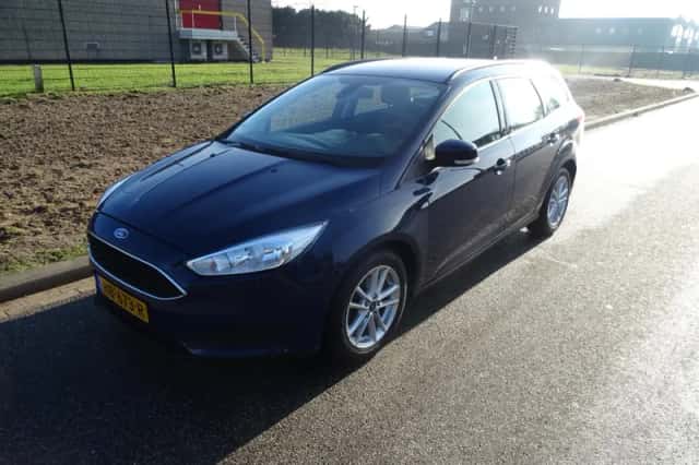 Ford Focus (2015) thumbnail 1