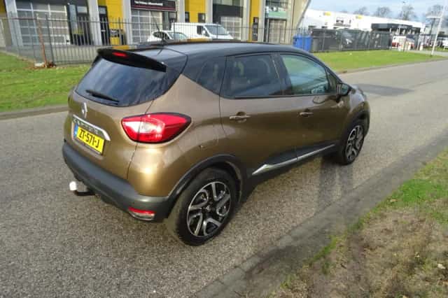 Renault Captur (2017) thumbnail 5