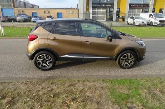 Renault Captur (2017) thumbnail 6