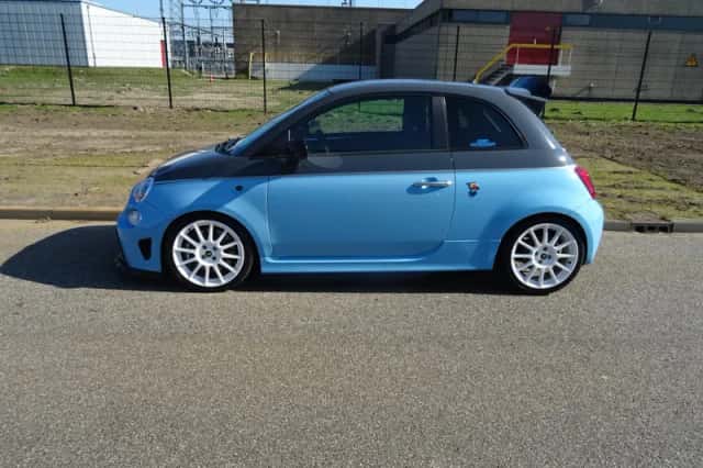 Fiat 500 (2014) thumbnail 2