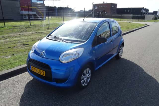 Citroën C1 (2010) thumbnail 1