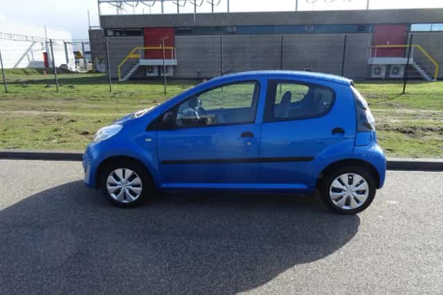 Citroën C1 (2010) thumbnail 2