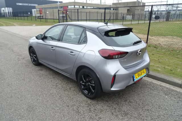 Opel Corsa (2021) thumbnail 3