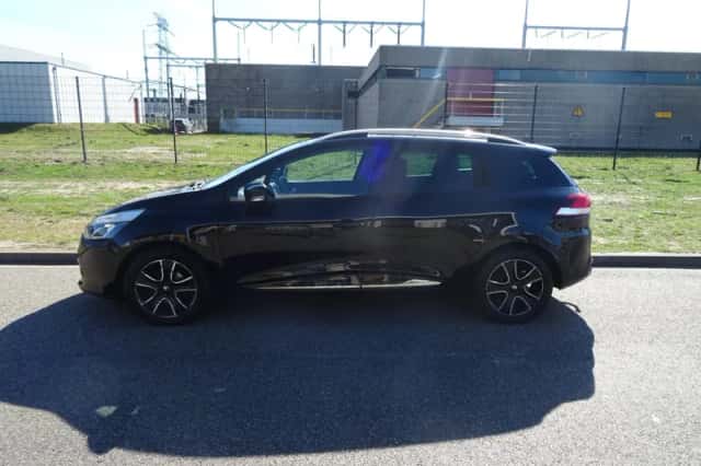 Renault Clio (2014) thumbnail 2