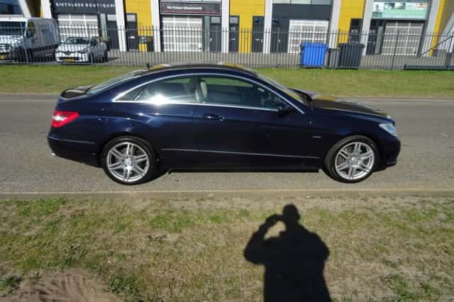 Mercedes-Benz E-Klasse (2009) thumbnail 6