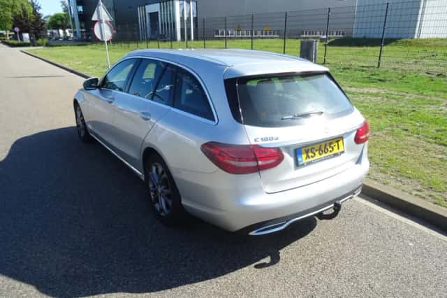 Mercedes-Benz C-Klasse (2019) thumbnail 3