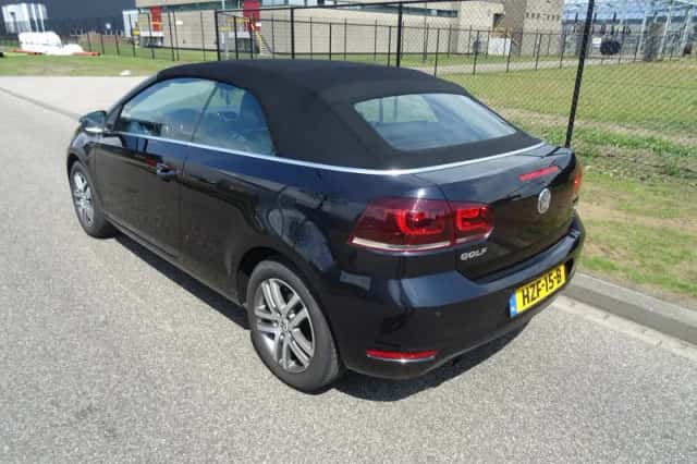 Volkswagen Golf (2014) thumbnail 3