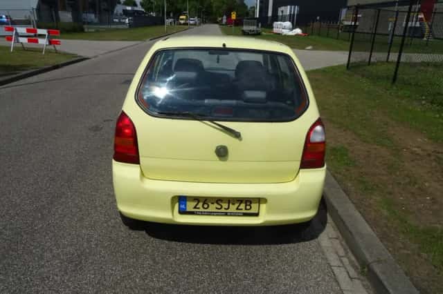 Suzuki Alto (2006) thumbnail 4