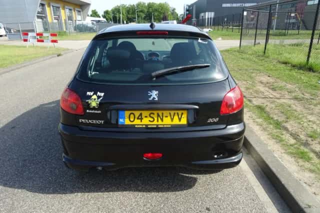 Peugeot 206 (2006) thumbnail 4