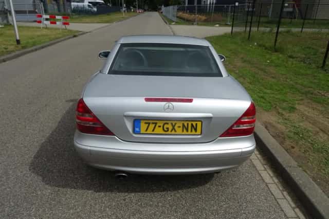 Mercedes-Benz SLK-Klasse (2001) thumbnail 4