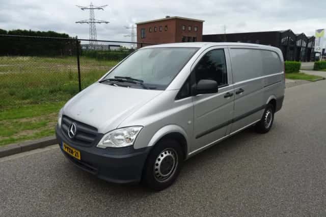 Mercedes-Benz Vito (2012) thumbnail 1