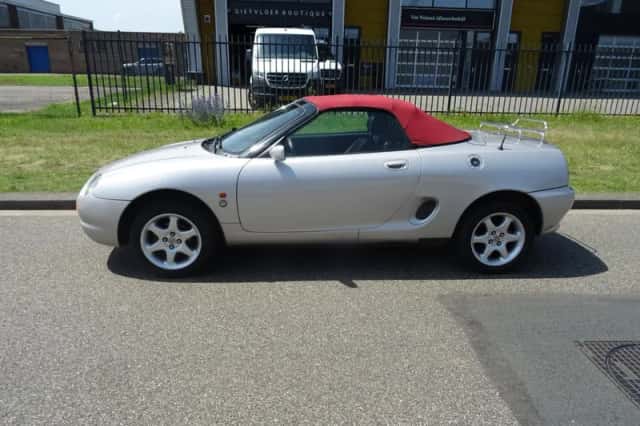 MG F (2000) thumbnail 2