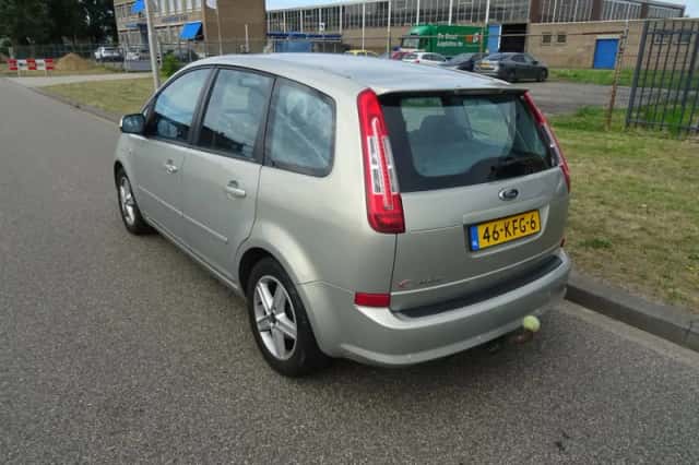 Ford C-Max (2009) thumbnail 3