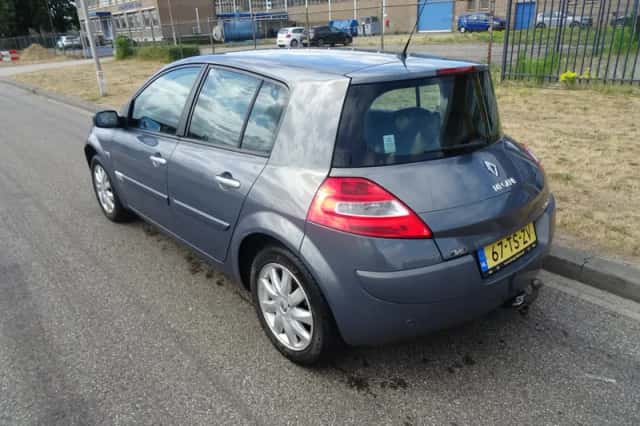Renault Mégane (2007) thumbnail 3