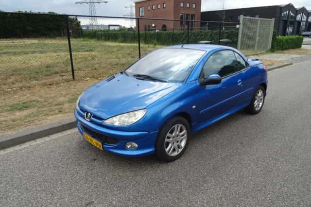 Peugeot 206 (2003) thumbnail 1