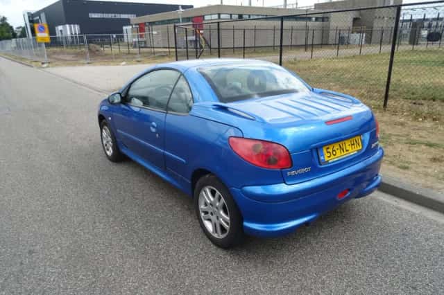 Peugeot 206 (2003) thumbnail 3