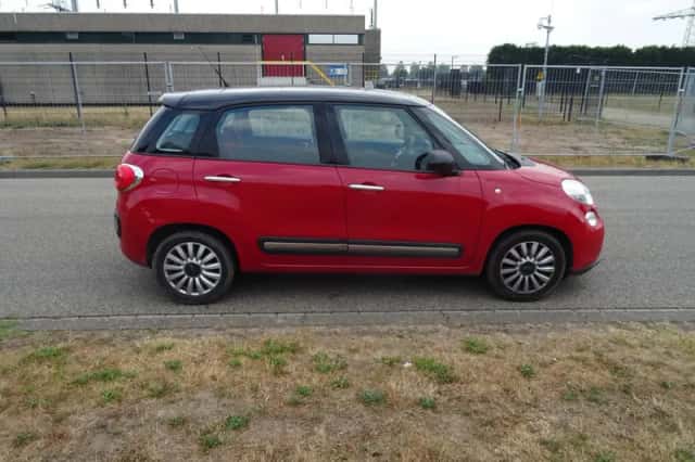 Fiat 500L (2013) thumbnail 6