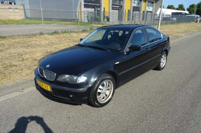BMW 3-Serie (2004) thumbnail 1
