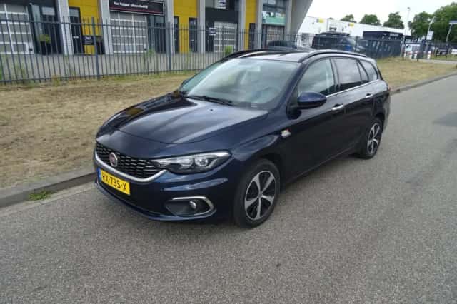 Fiat Tipo (2018) thumbnail 1