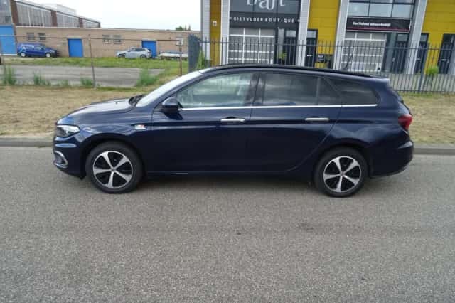 Fiat Tipo (2018) thumbnail 2