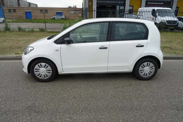 Volkswagen Up! (2013) thumbnail 2