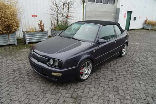 Volkswagen Golf (1995) thumbnail 1