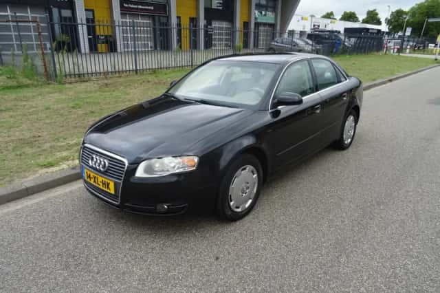 Audi A4 (2007) thumbnail 1