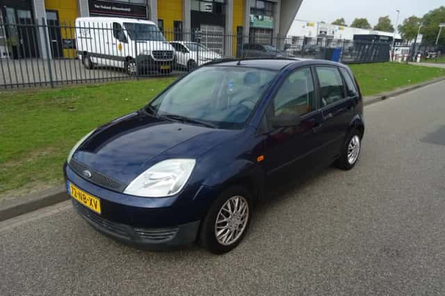 Ford Fiesta (2003) thumbnail 1