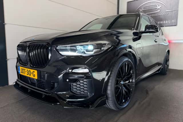 BMW X5 (2019) thumbnail 3