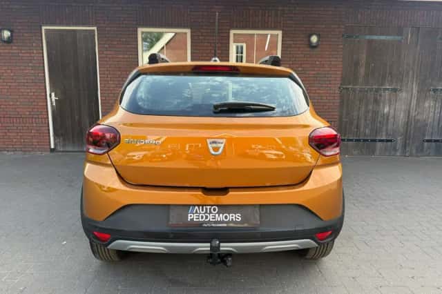 Dacia Sandero Stepway (2021) thumbnail 4
