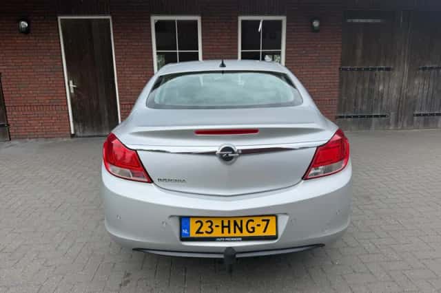 Opel Insignia (2009) thumbnail 4