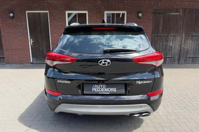 Hyundai Tucson (2017) thumbnail 5
