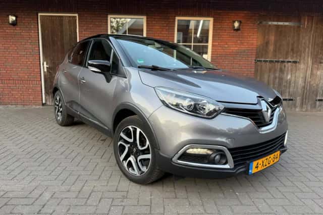 Renault Captur (2014) thumbnail 4