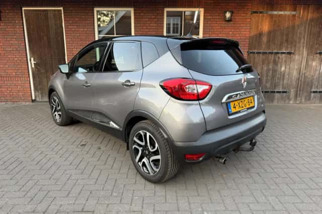 Renault Captur (2014) thumbnail 6