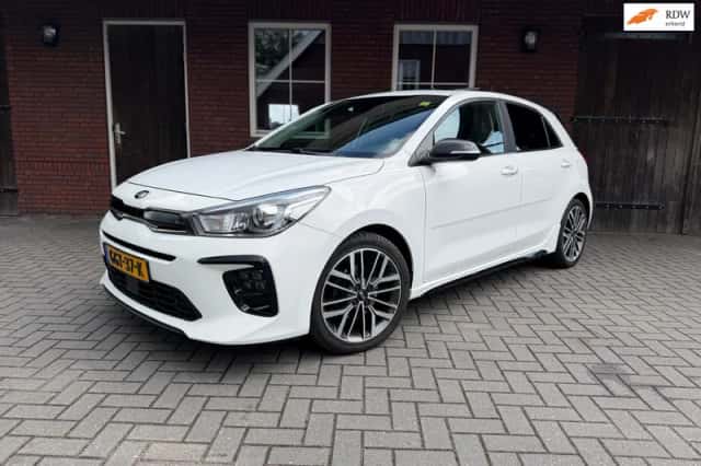 Kia Rio (2018) thumbnail 1