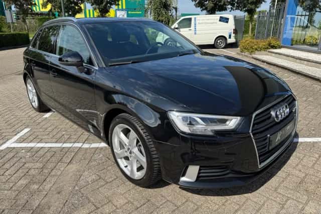 Audi A3 (2019) thumbnail 6