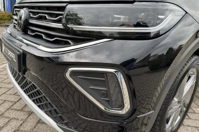 Volkswagen T-Cross (2024) thumbnail 3