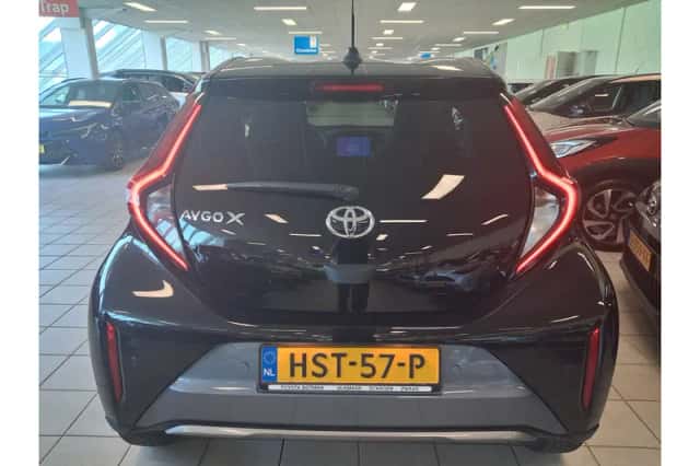 Toyota Aygo X (2024) thumbnail 4