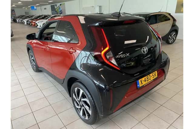 Toyota Aygo X (2024) thumbnail 4