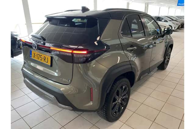 Toyota Yaris Cross (2024) thumbnail 5