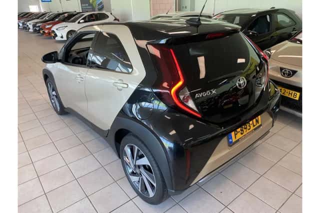 Toyota Aygo X (2022) thumbnail 4