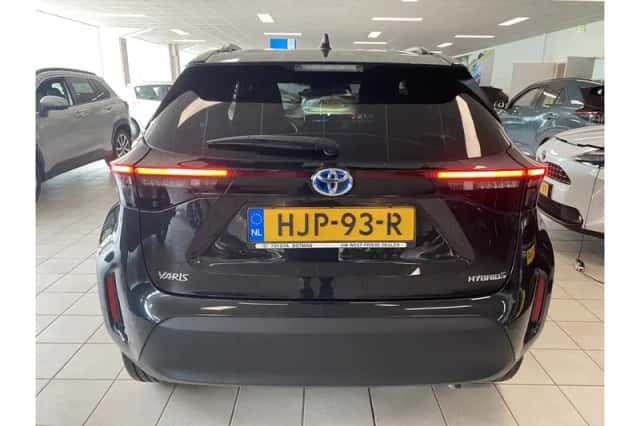 Toyota Yaris Cross (2024) thumbnail 4