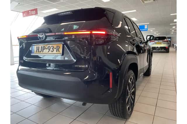 Toyota Yaris Cross (2024) thumbnail 6
