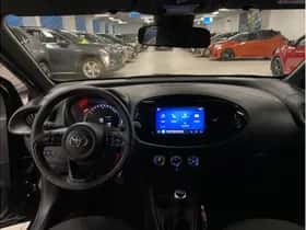 Toyota Aygo X (2024) thumbnail 11