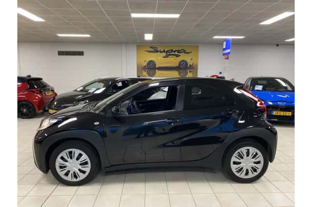 Toyota Aygo X (2024) thumbnail 4