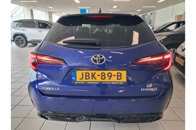 Toyota Corolla (2024) thumbnail 4